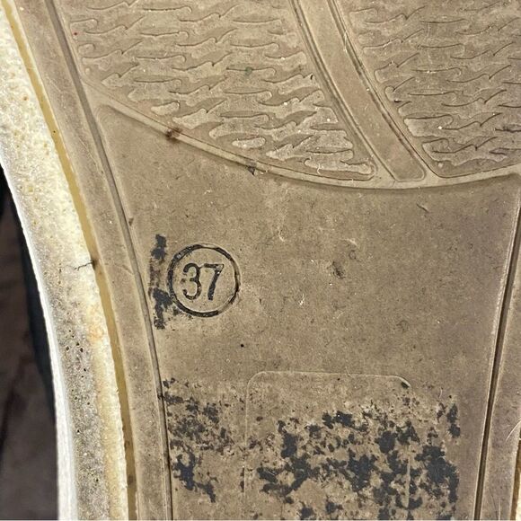 Womens Slide Cushioned Sandals Rubber Soles US Size 6.5 Euro Size 37 - Picture 6 of 7